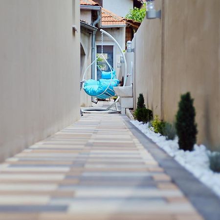 La Lorre Lux Apartment Ягодина Екстериор снимка