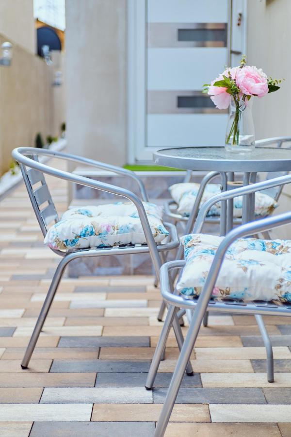 La Lorre Lux Apartment Ягодина Екстериор снимка