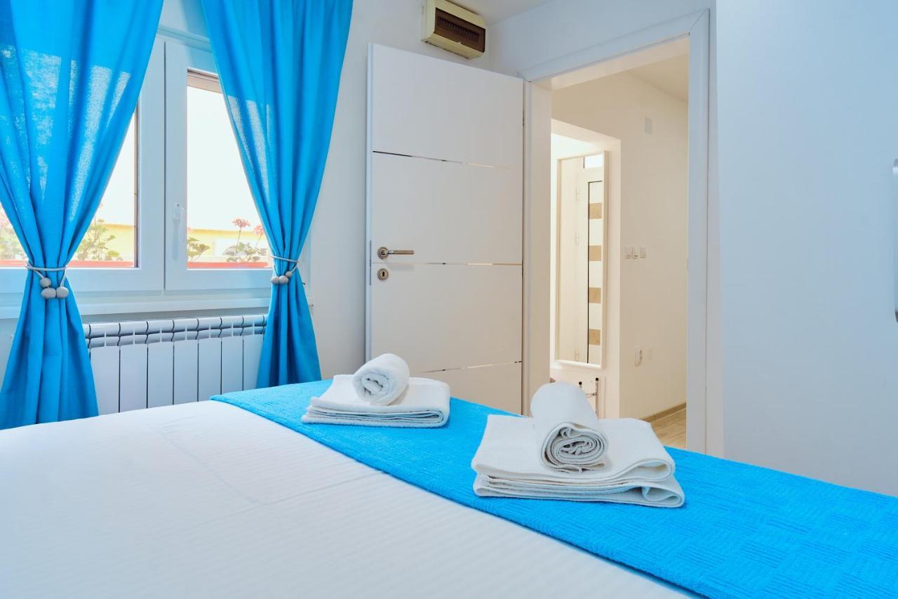 La Lorre Lux Apartment Ягодина Екстериор снимка